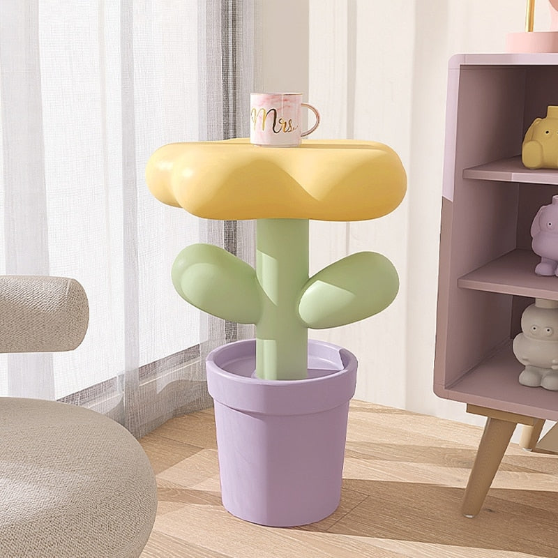 Tulip Table